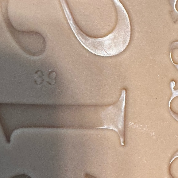 Pedro Garcia Women's Tan Slide Sandals - Picture 4 of 15